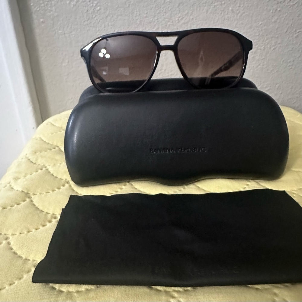 Banana Republic BR 4005/s 0086 HA Havana Aviator Sunglasses